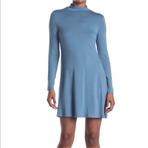 💥NWT💥 RD Style Mock Neck 3/4 Sleeve Dress